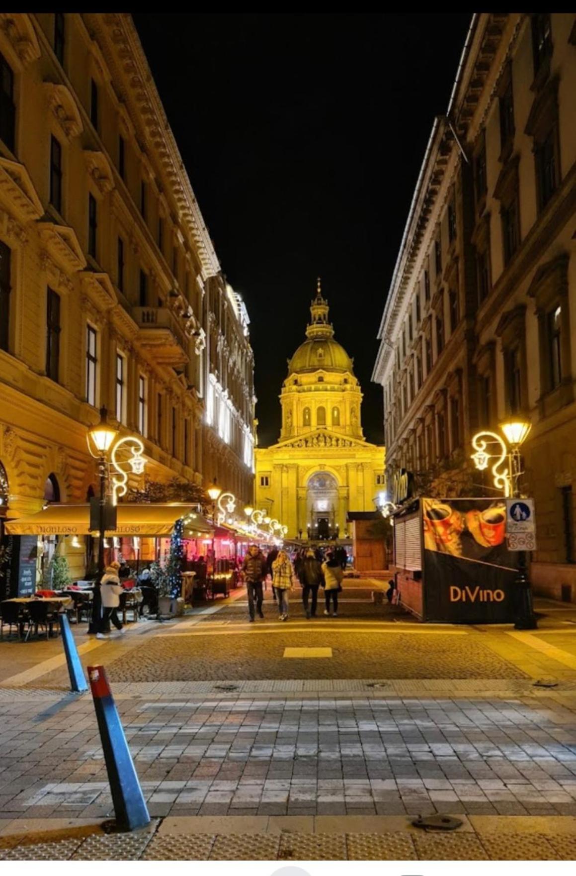 Budapest Downtown Andrassy Luaran gambar