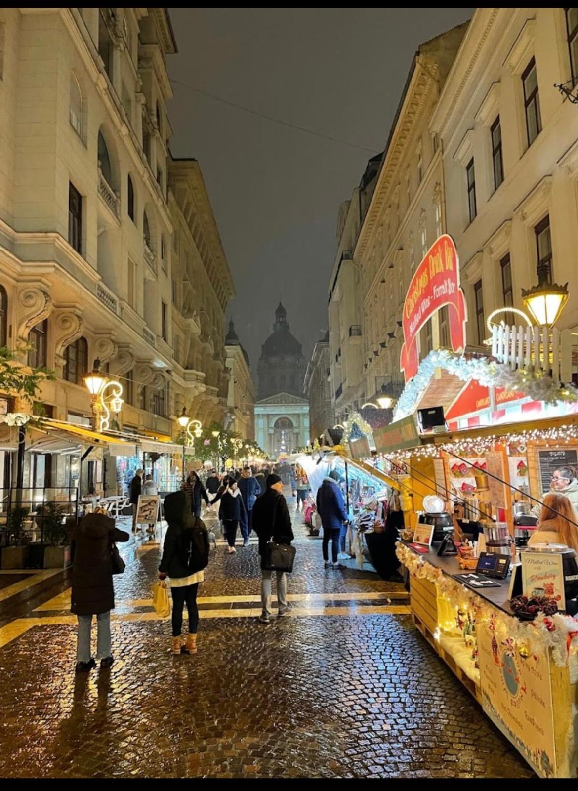 Budapest Downtown Andrassy Luaran gambar
